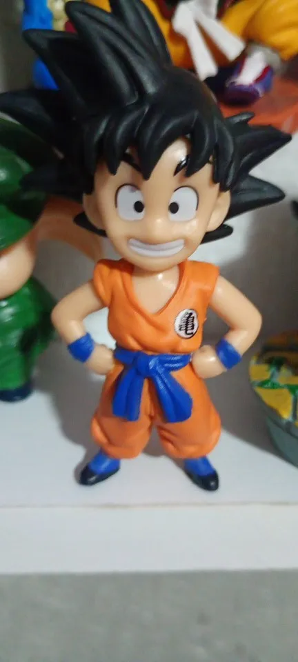 Foto de un comprador: Lote de 13 mini figuras de Dragon Ball Z Super Saiyajin