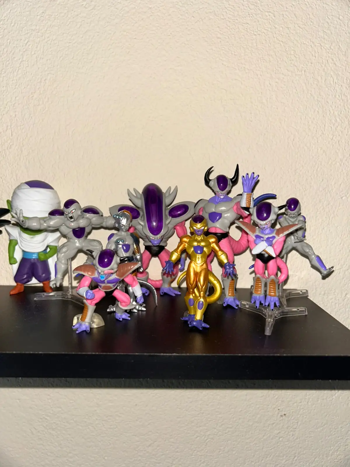 Foto de un comprador: 8 Figuras de Anime de Dragon Ball Z de Freezer en PVC para colección