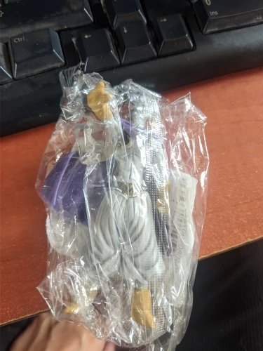Foto de un comprador: Figura aleatoria de Dragon Ball Z de 7 a 10 cm, 1 pieza en PVC