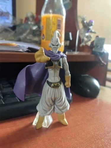 Foto de un comprador: Figura aleatoria de Dragon Ball Z de 7 a 10 cm, 1 pieza en PVC