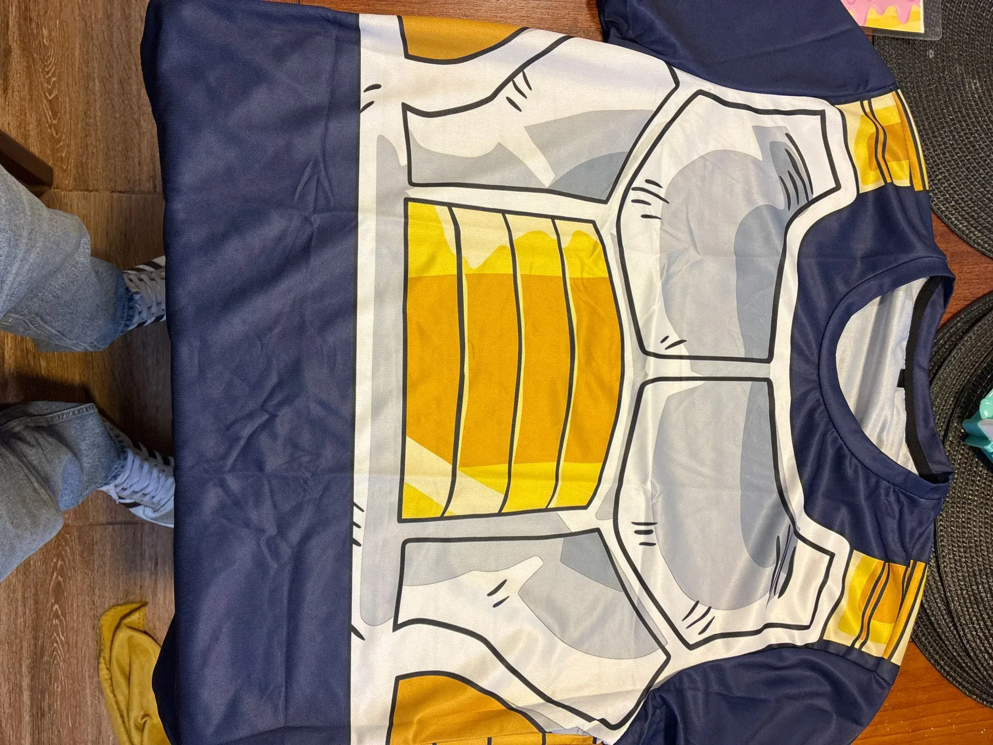 Foto de un comprador: Camiseta con estampado 3D de Vegeta y armadura saiyajin