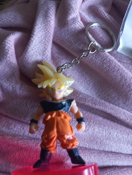 Foto de un comprador: Figura de Dragon Ball chibi: llavero mini de Son Goku kawaii