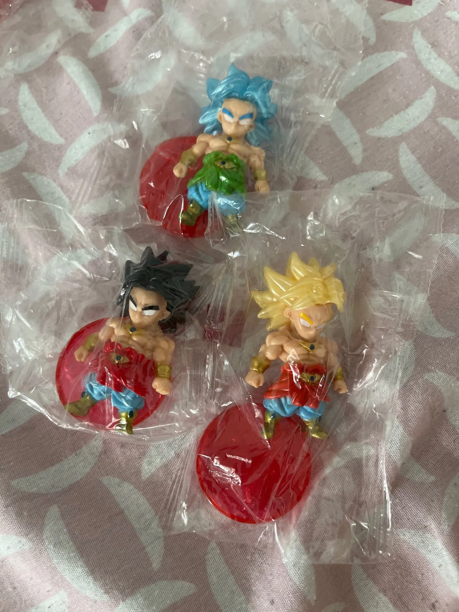 Foto de un comprador: Figura de acción de Dragon Ball Super Saiyan en lote de minifiguras