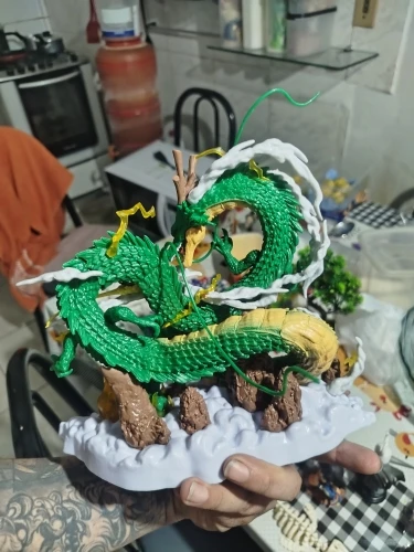 Foto de un comprador: Figura de Dragon Ball: Shenron y Goku en PVC para coleccionar