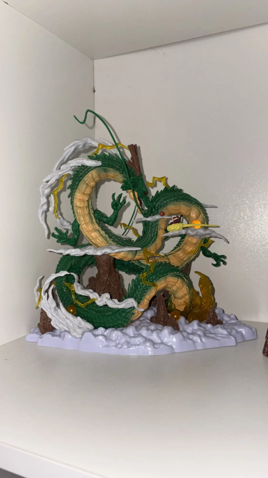 Foto de un comprador: Figura de Dragon Ball: Shenron y Goku en PVC para coleccionar
