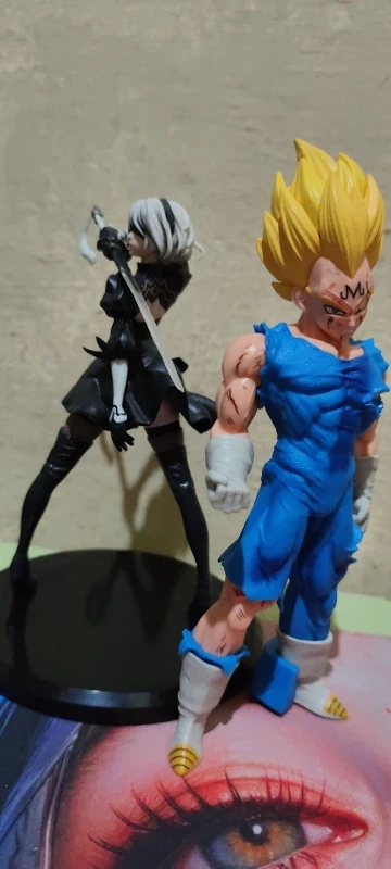 Foto de un comprador: Figura de Dragon Ball de Anime de 20 cm, Goku y Vegeta en PVC