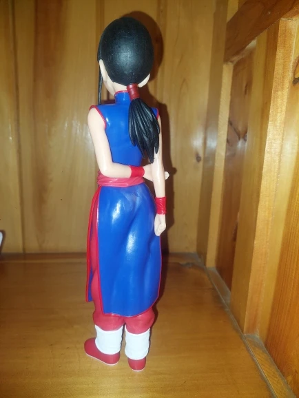 Foto de un comprador: Figura de Dragon Ball Z Chichi de 28 cm en PVC, escala 1/6