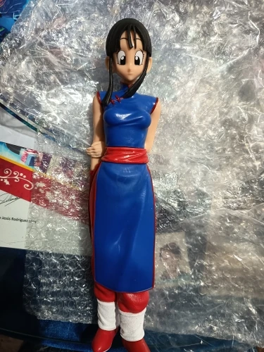 Foto de un comprador: Figura de Dragon Ball Z Chichi de 28 cm en PVC, escala 1/6