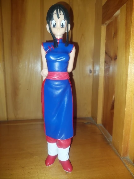 Foto de un comprador: Figura de Dragon Ball Z Chichi de 28 cm en PVC, escala 1/6