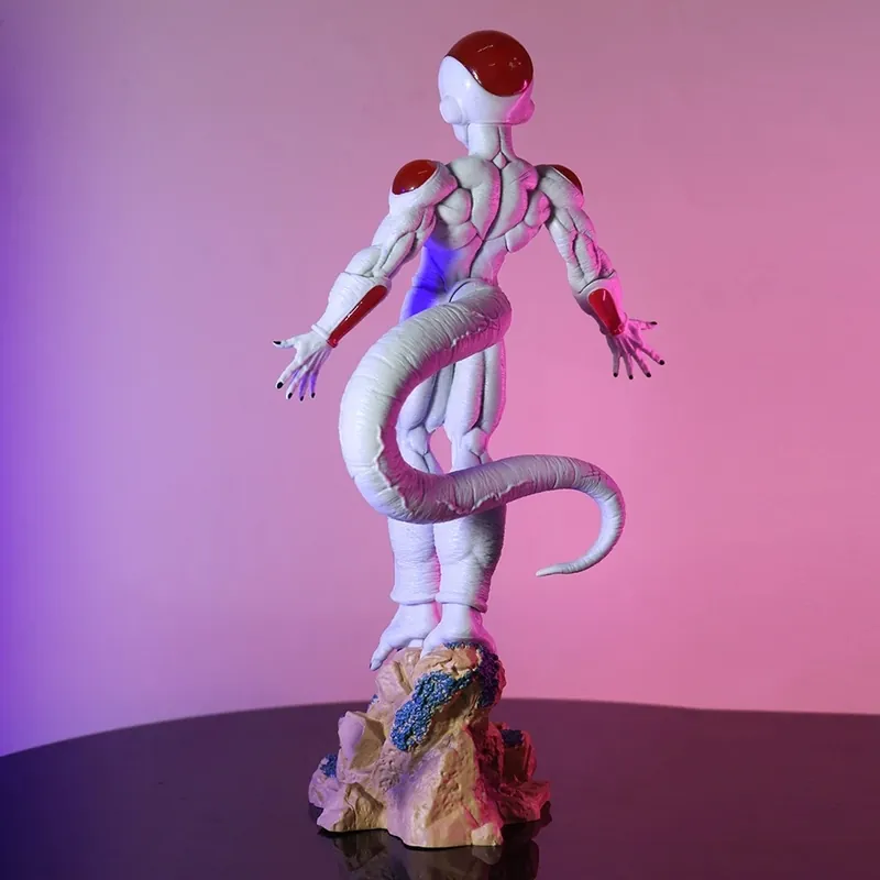 Figura de Freezer de 26 cm a escala 1/12 de Dragon Ball – Revisa la figura