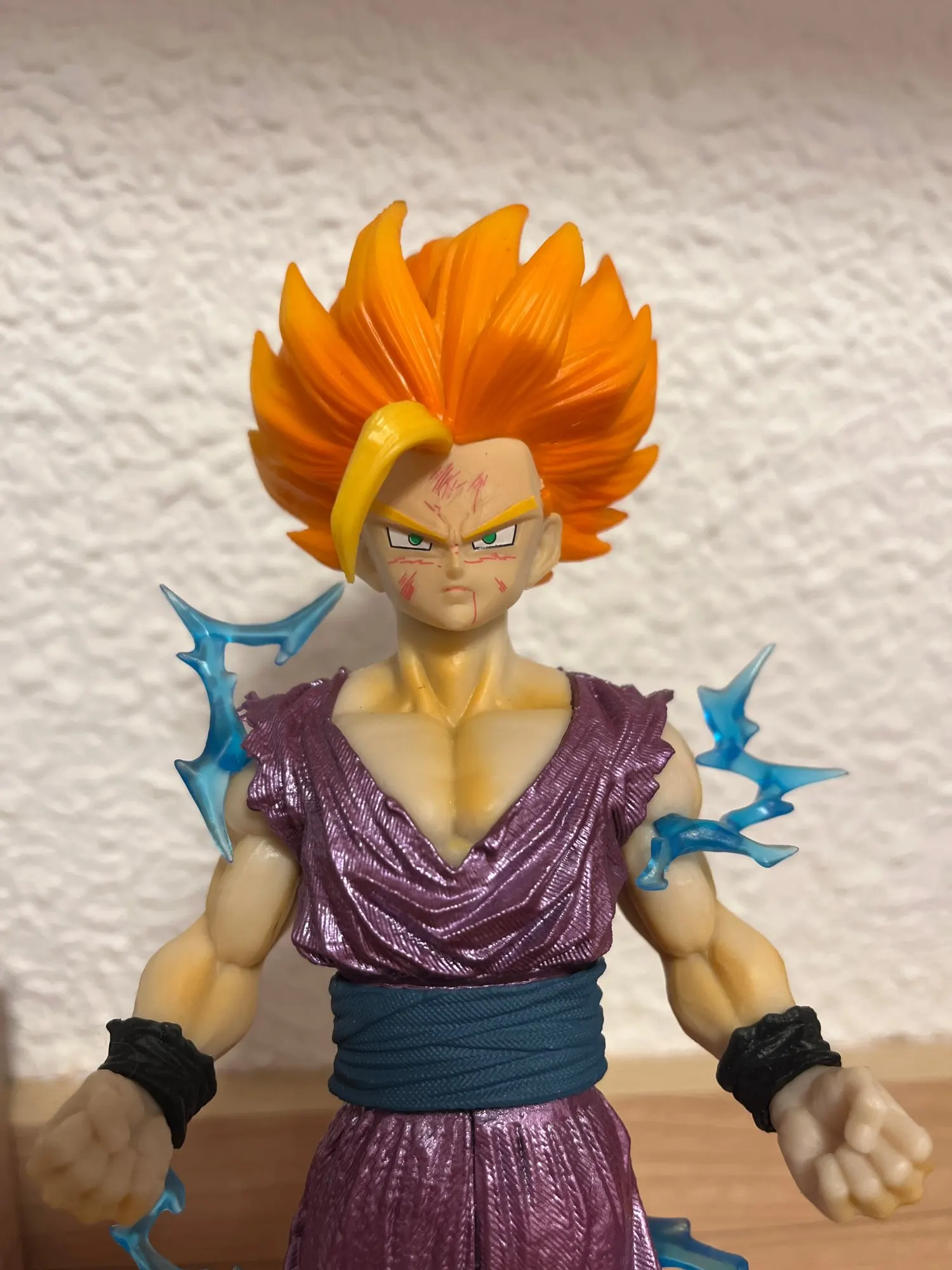 Foto de un comprador: Figura de Gohan Super Saiyajin de Dragon Ball Z para colección