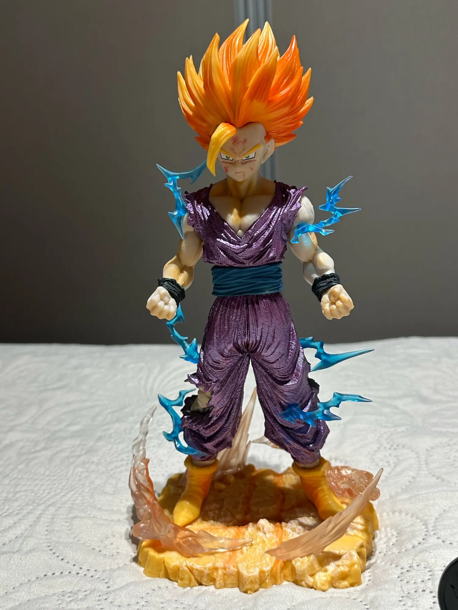 Foto de un comprador: Figura de Gohan Super Saiyajin de Dragon Ball Z para colección