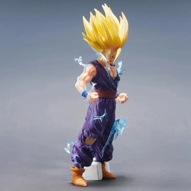 Figura de Gohan Super Saiyajin 2 de 24 cm en PVC – Desempaca