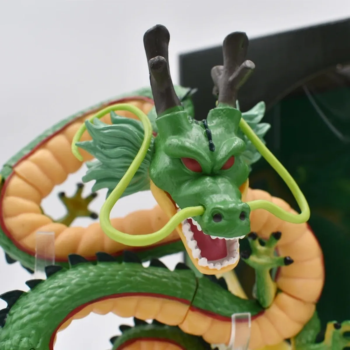 Figura de Shenlong de Dragon Ball Z: lotes y siete esferas – vue 5