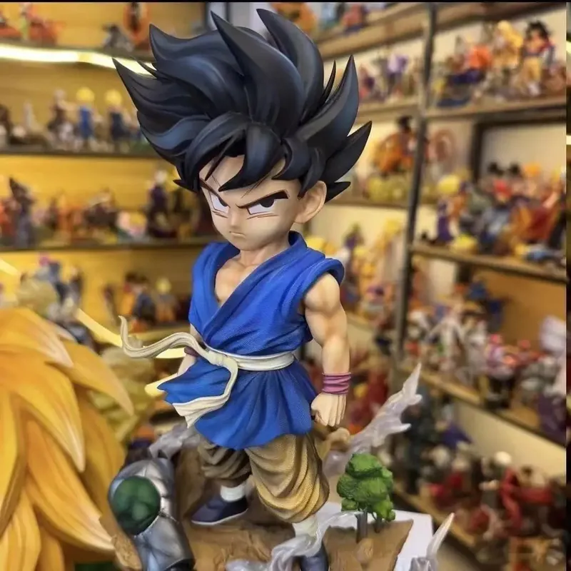 Figura de Son Goku de 25 cm con dos cabezas intercambiables – Son Goku de 25 cm y sus dos cabezas, con caja o sin ella