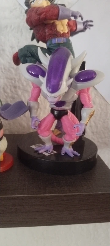 Foto de un comprador: Figuras de acción de Dragon Ball Z de Freezer, lote o pieza aleatoria