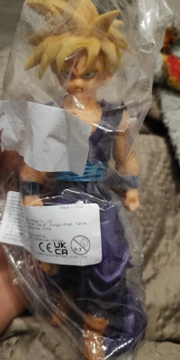 Foto de un comprador: Figura de acción de Gohan de 21 cm en vinilo, 4 modelos