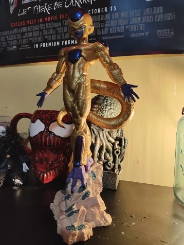 Foto de un comprador: Figura de Freezer de 26 cm a escala 1/12 de Dragon Ball
