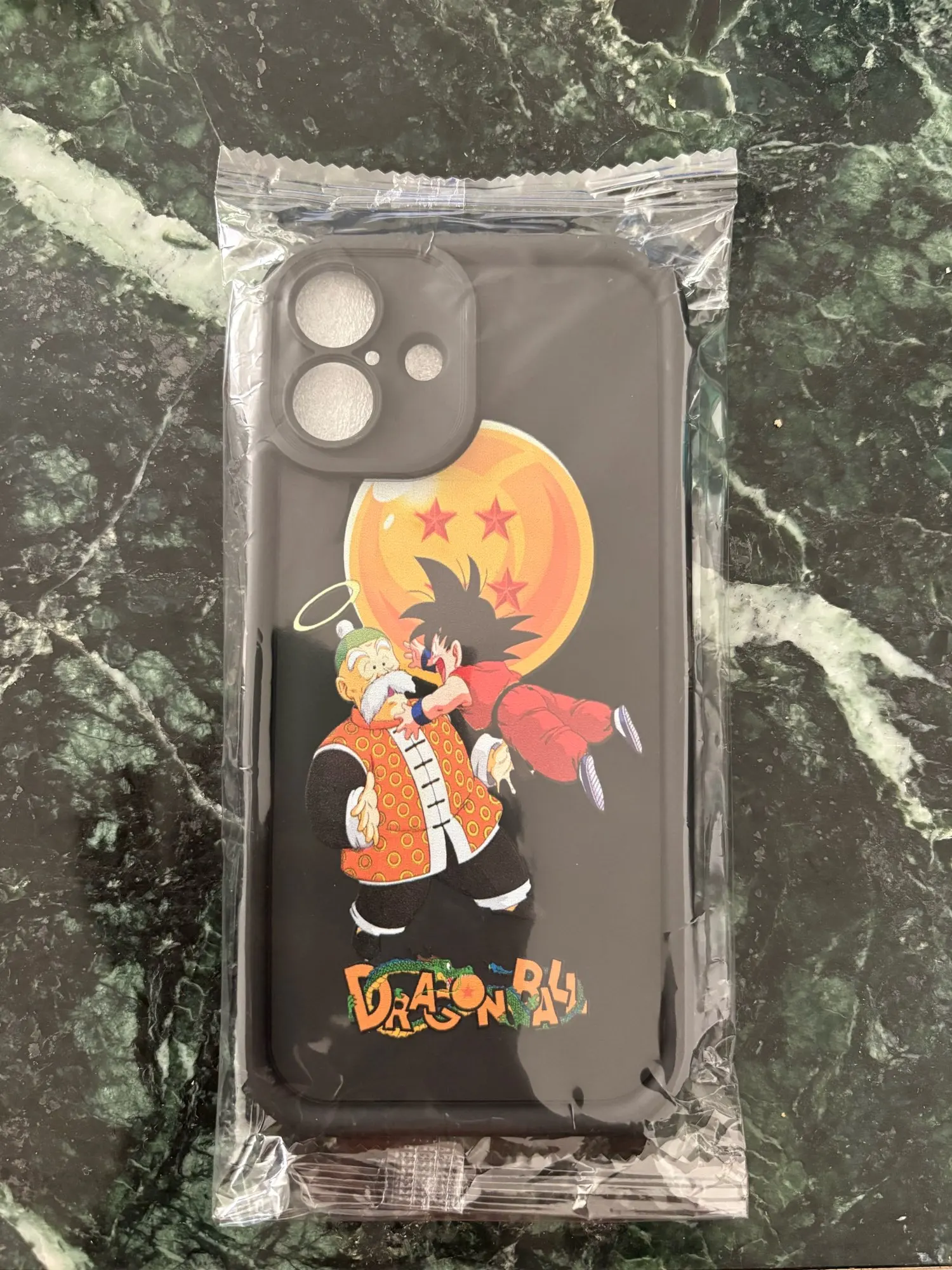 Foto de un comprador: Funda de celular Dragon Ball suave de silicona para iPhone
