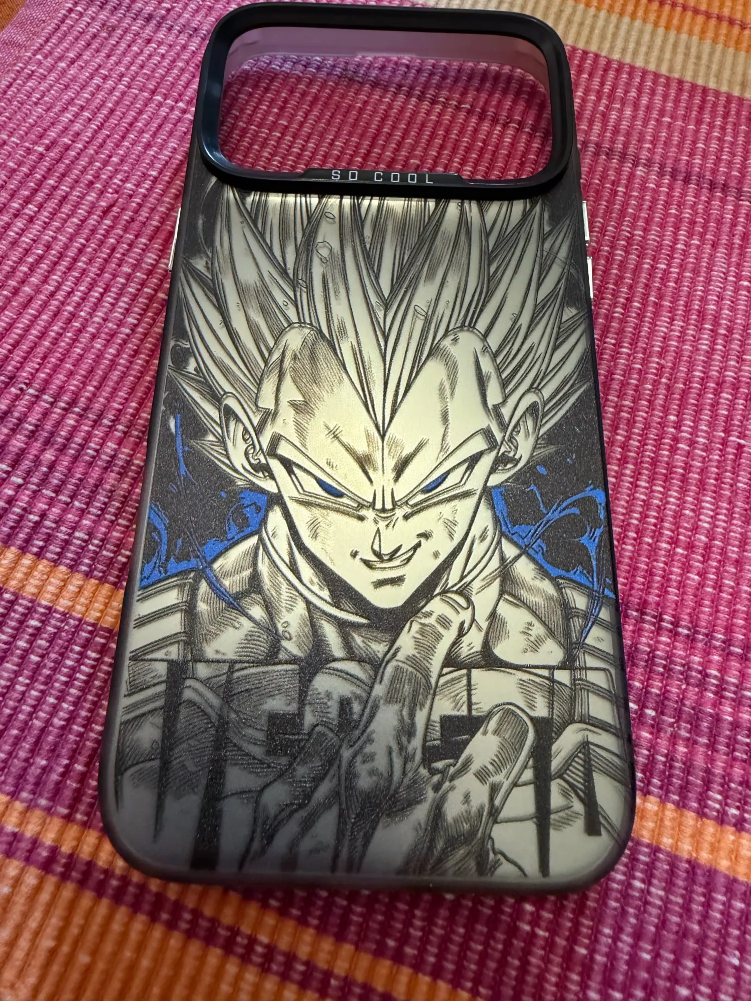 Foto de un comprador: Funda de celular Dragon Ball antigolpes para iPhone, Goku y Vegeta