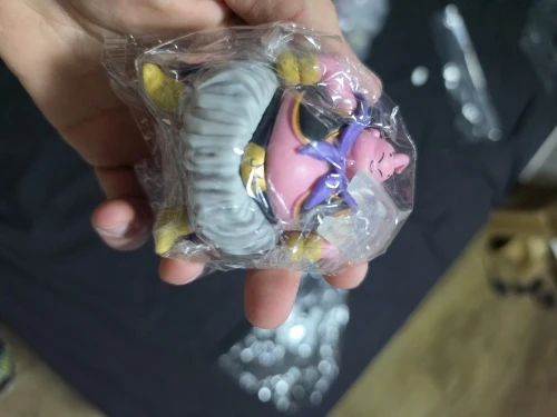 Foto de un comprador: Juego de 8 figuras de acción de Dragon Ball Z, pequeñas