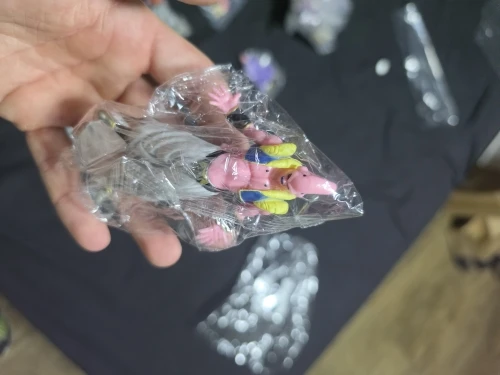Foto de un comprador: Juego de 8 figuras de acción de Dragon Ball Z, pequeñas