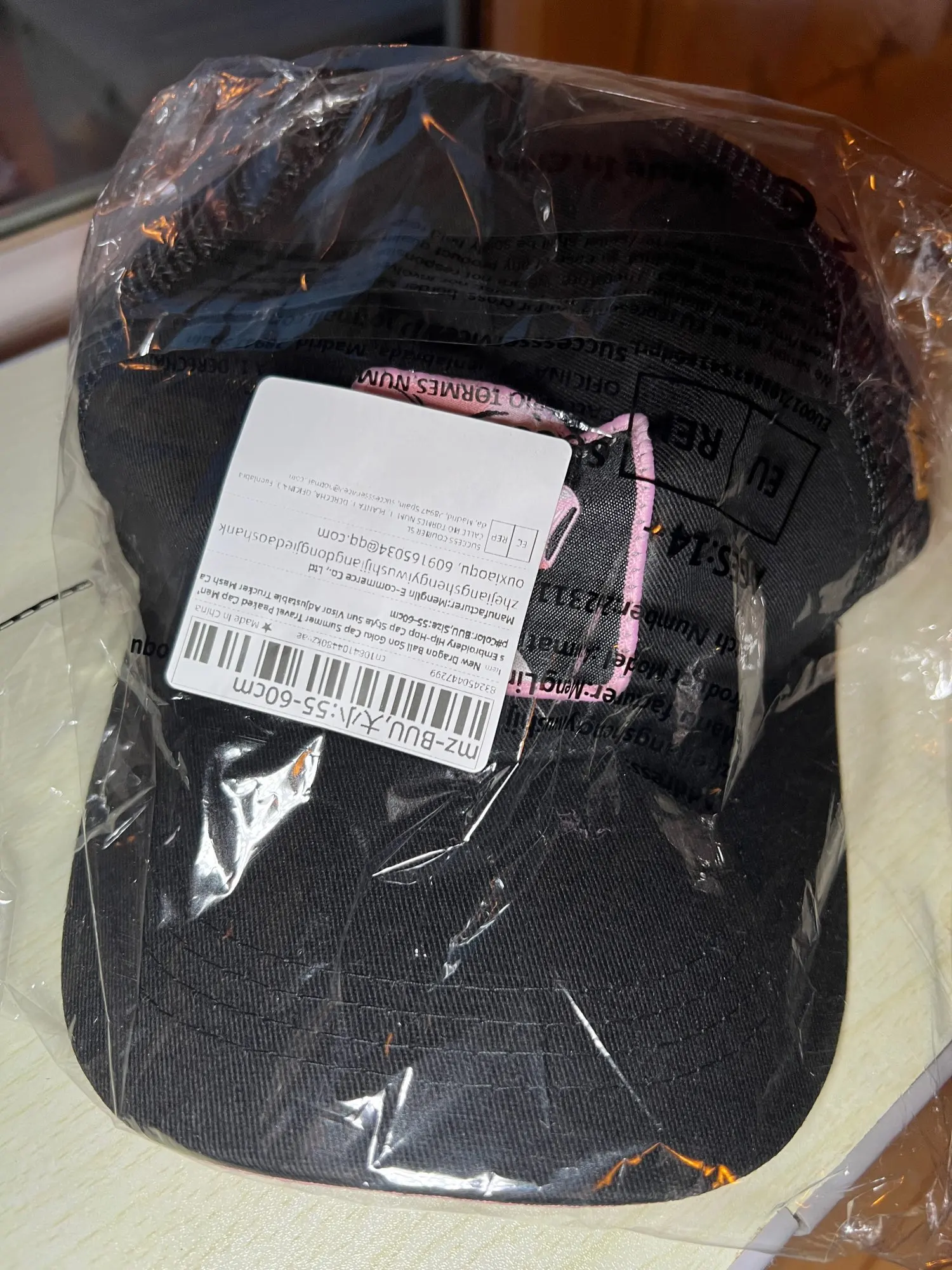Foto de un comprador: Gorra Dragon Ball Son Goku de viaje, ajustable y bordada
