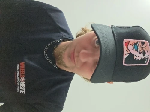 Foto de un comprador: Gorra Dragon Ball Son Goku de viaje, ajustable y bordada